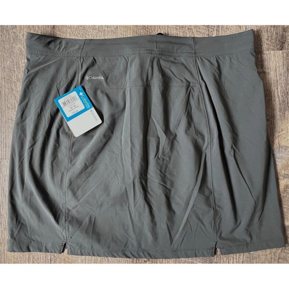 Columbia Omni Shield Gray Skirt Skort‎ Stretch Size 16/48 NWT - Picture 5 of 7